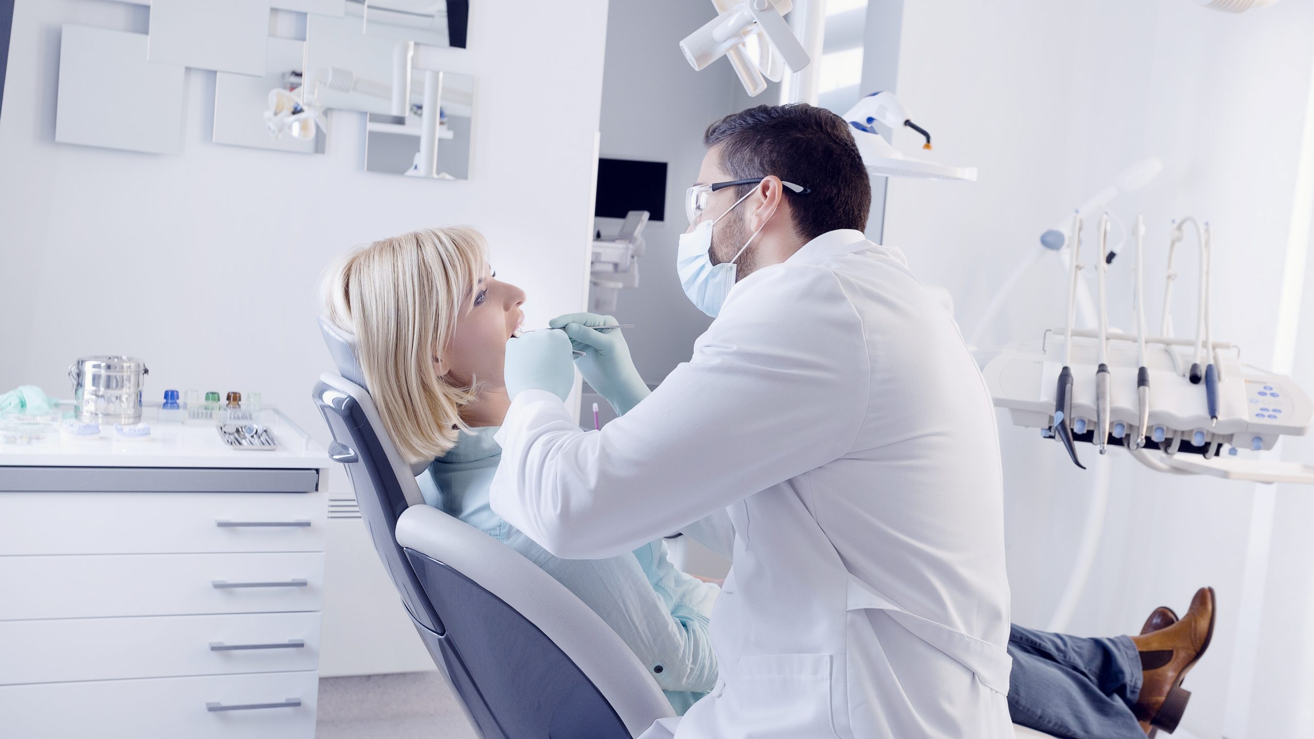 Dentist in Woodbridge, CT